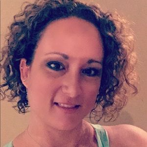 Meet your Posher, Cheri